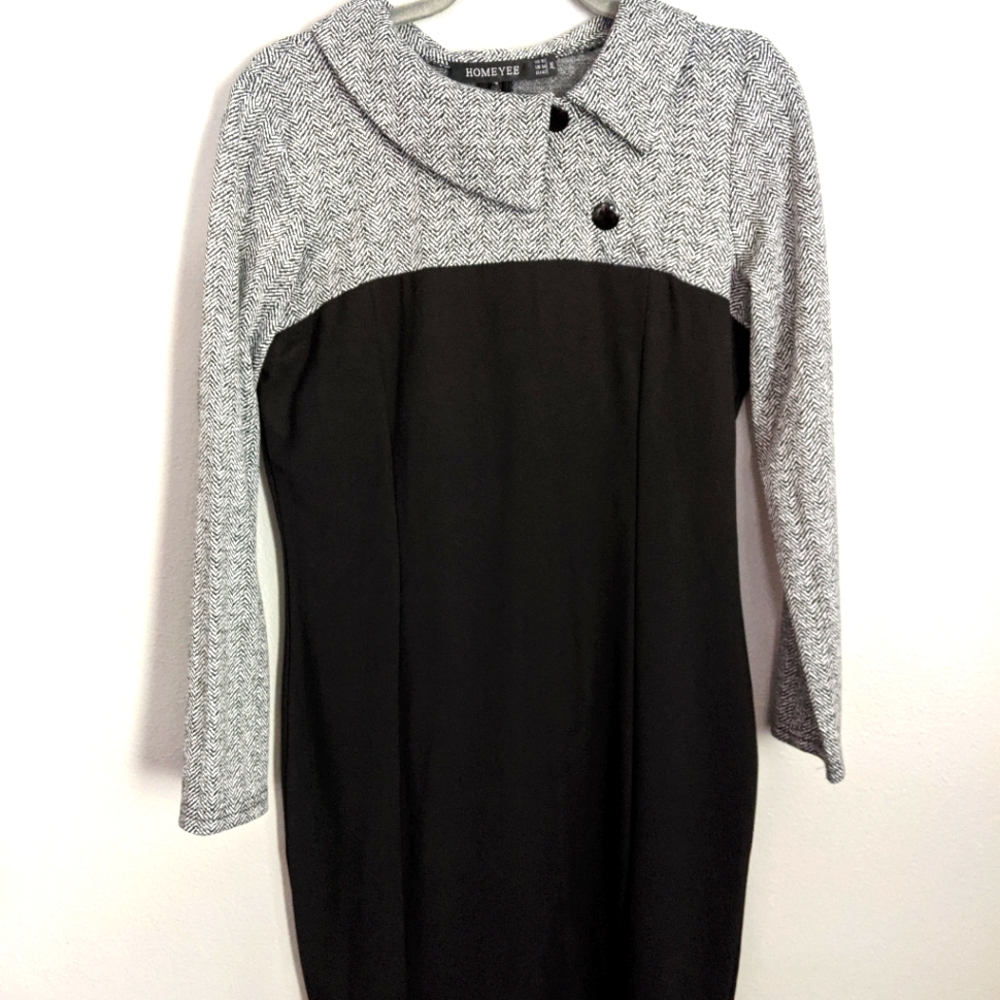 Homeyee size 10, long sleeved, fitted dress